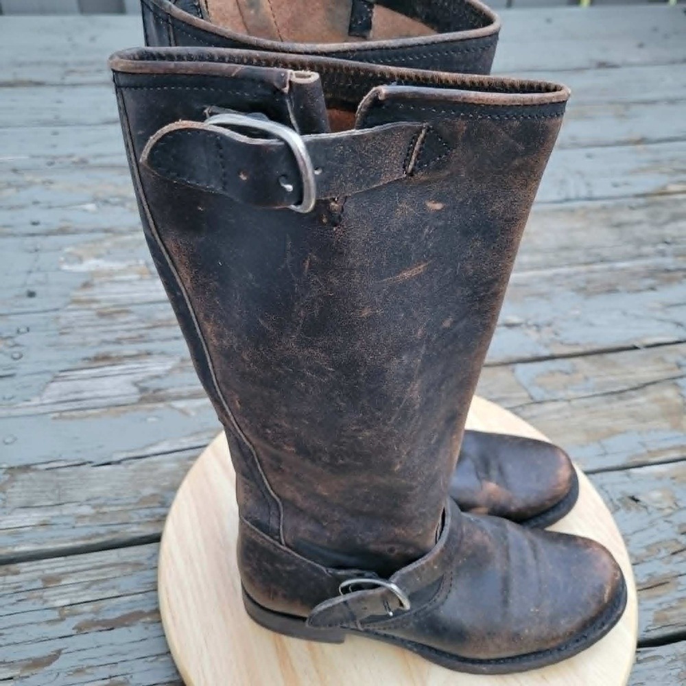 Frye Veronica Tall Engineer Boots Womens 7B Distressed Brown Leather Moto 70550